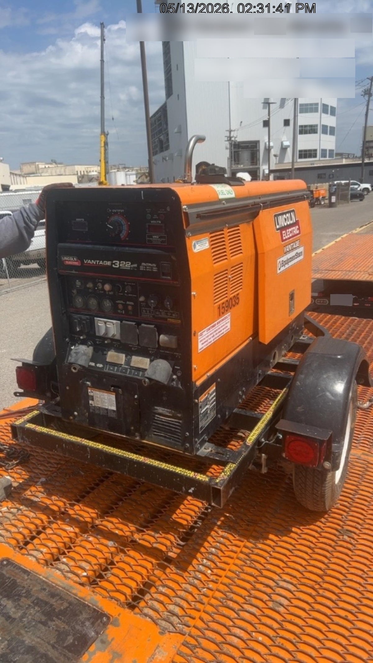 2021 Lincoln Electric Vantage 322 Vantage 322 Ready Pak 3 w/ Decals, ORANGE (includes trailer, cable rack, fender light kit) NO Telematics