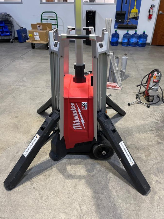 2024 MILWAUKEE MXF041-1XC