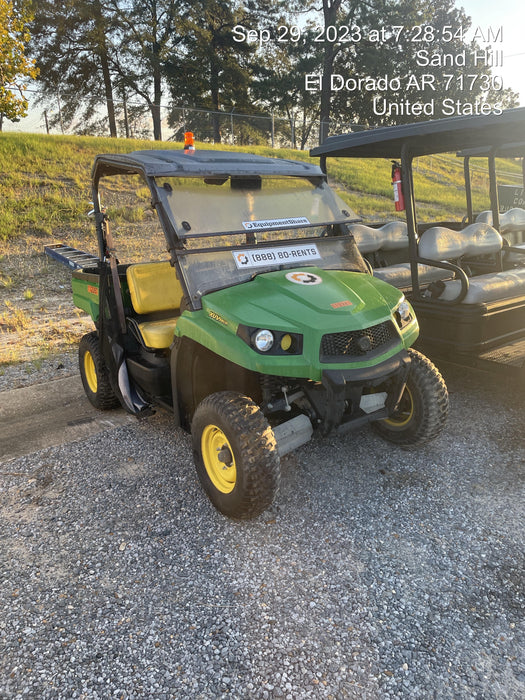 2020 John Deere XUV560E GATOR 4wd Utility Cart, Gas, 2 Seat, LED Strobe, Windshield Tempered Glass, Plastic Canopy, Wire Harness Kit, Backup Alarm