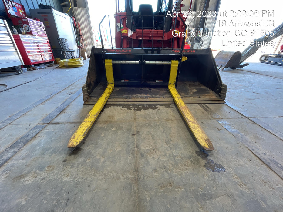 2022 DIGGA 48" Pallet Forks - Digga