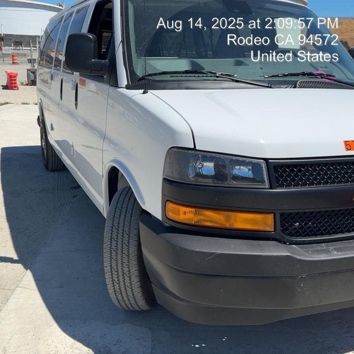 2025 CHEVROLET Express Van - Rental