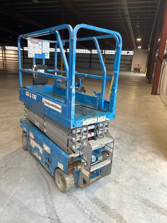 2020 Genie GS-1930 Fixed rails with chain entry gate - Pre A92.20
