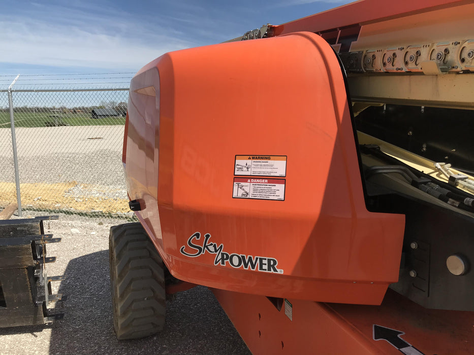 2019 JLG 660SJ