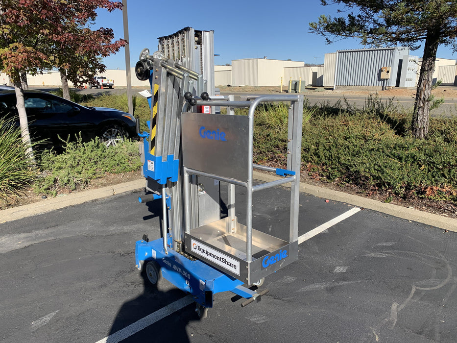 2021 GENIE AWP-30S DC