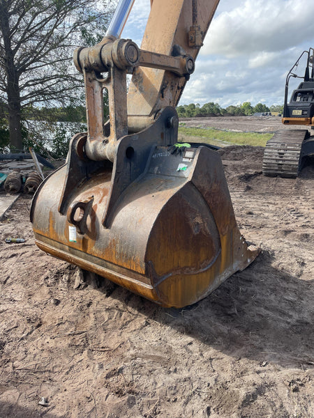 2016 CASE 60" Tooth Bucket - Case