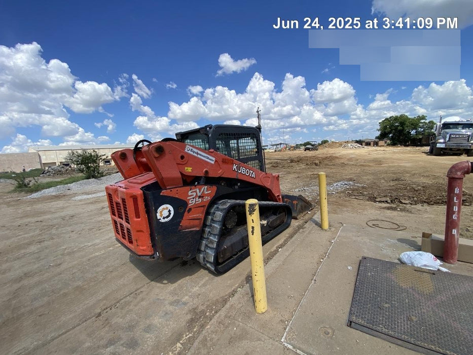 2019 Kubota SVL95-2S Cab/Heat/Air, Standard Tracks, Standard Flow w/Manual QC, 80" HD Tooth Bucket
