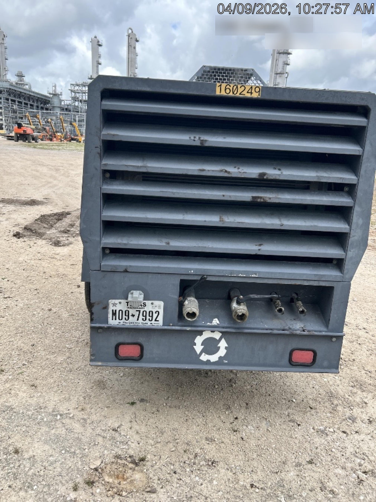 2021 ATLAS COPCO XAS 900