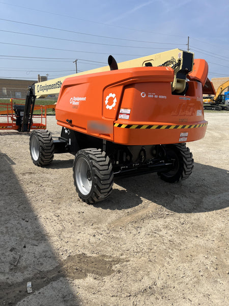 2023 JLG 660SJ