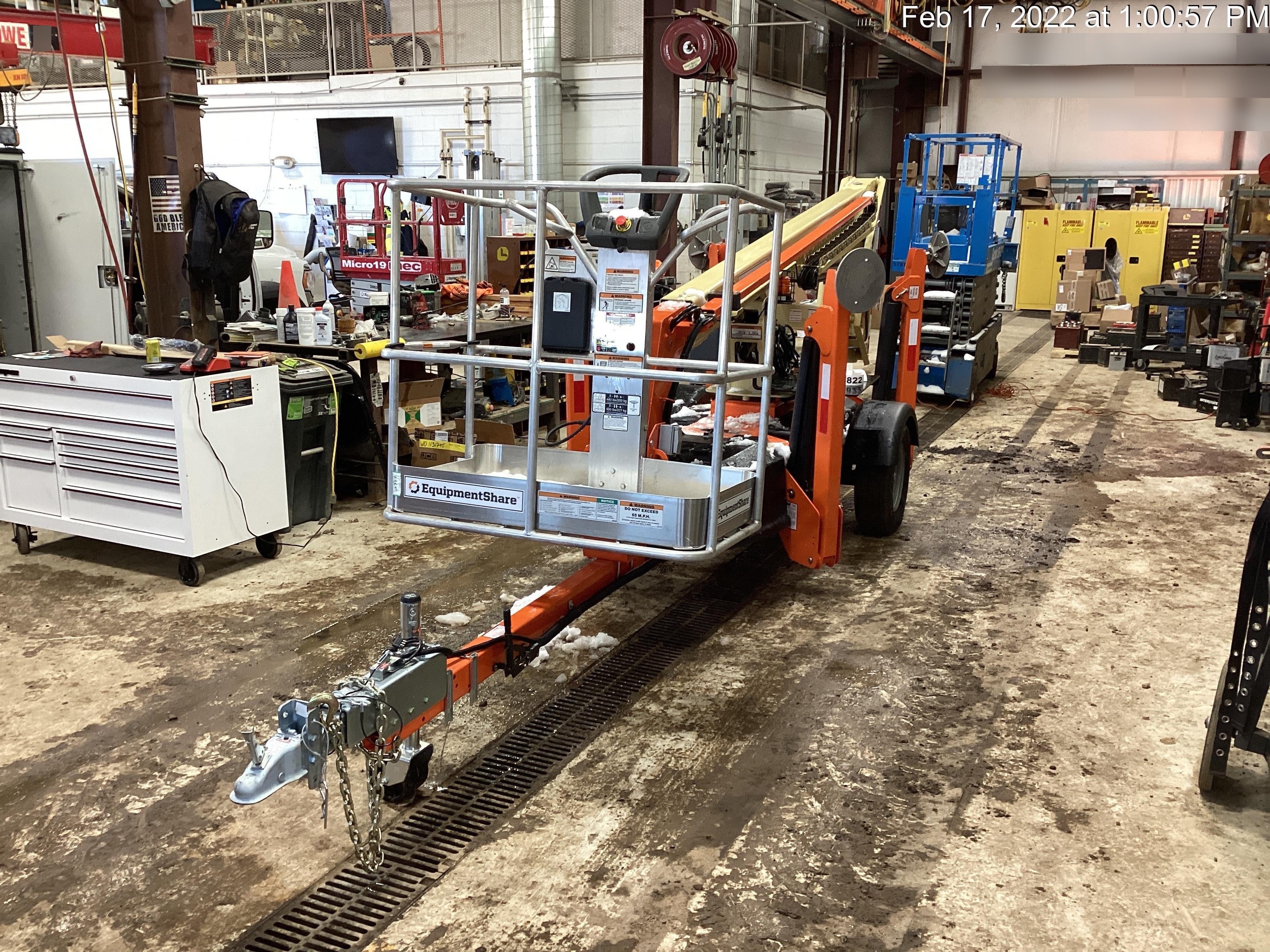 2021 JLG T350