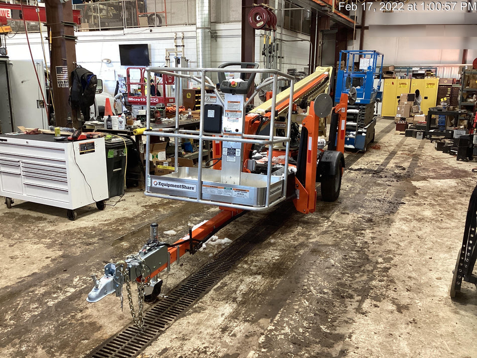 2021 JLG T350