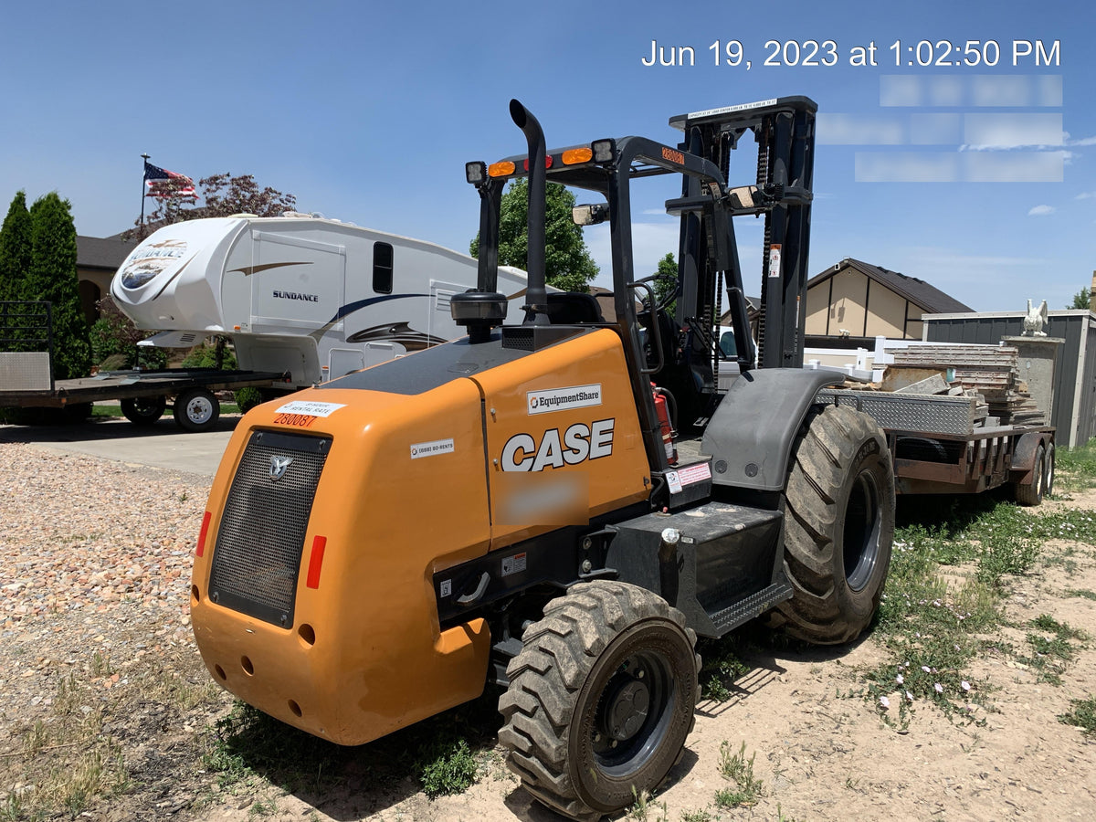 2023 CASE 588H