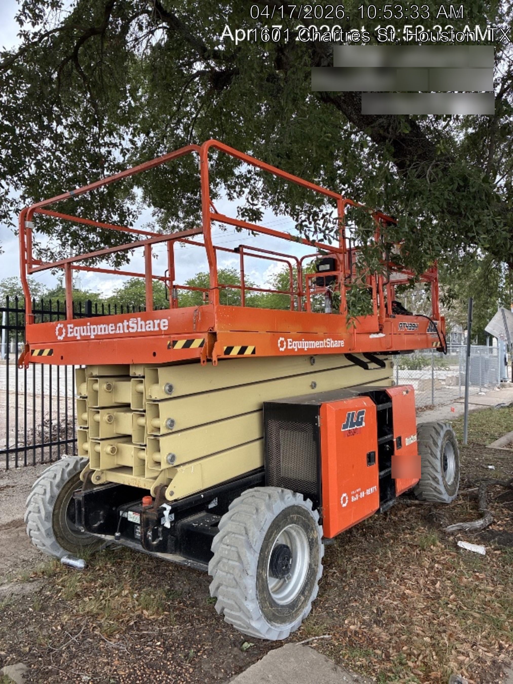 2023 JLG RT4394