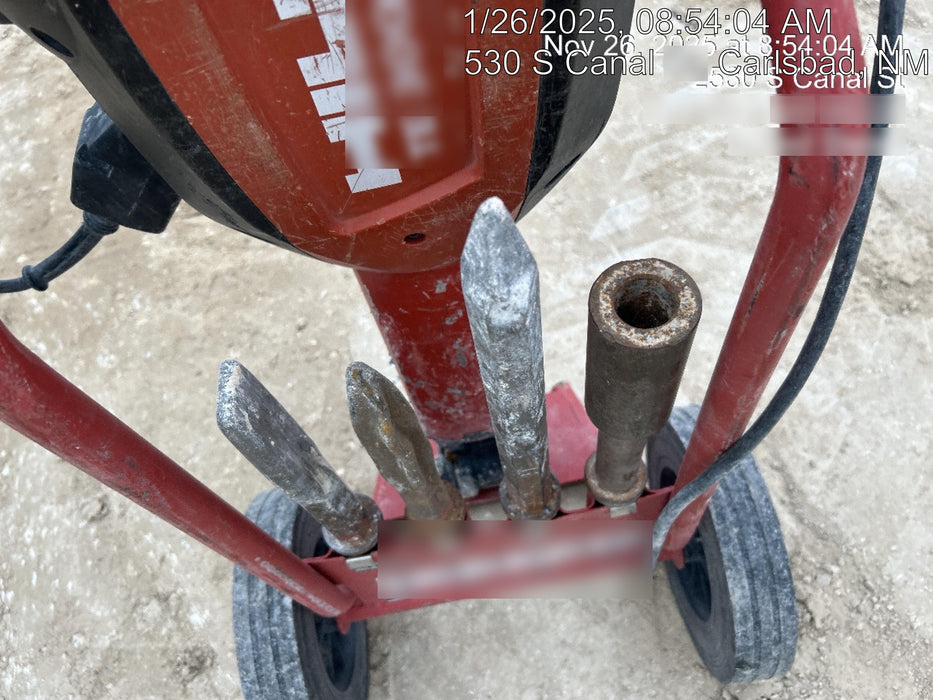 2021 HILTI TE 3000-AVR