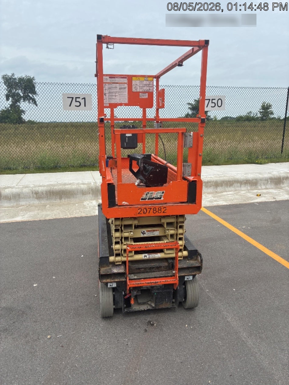 2022 JLG R1932