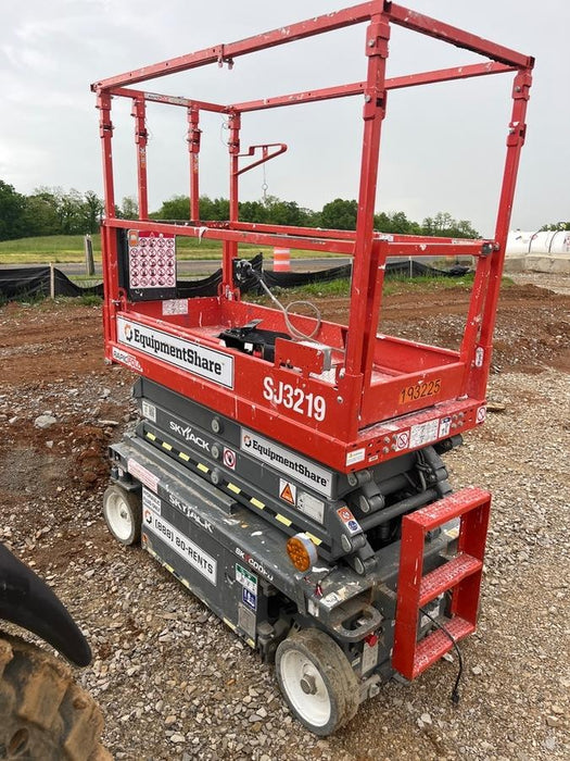 2021 SKYJACK SJ3219