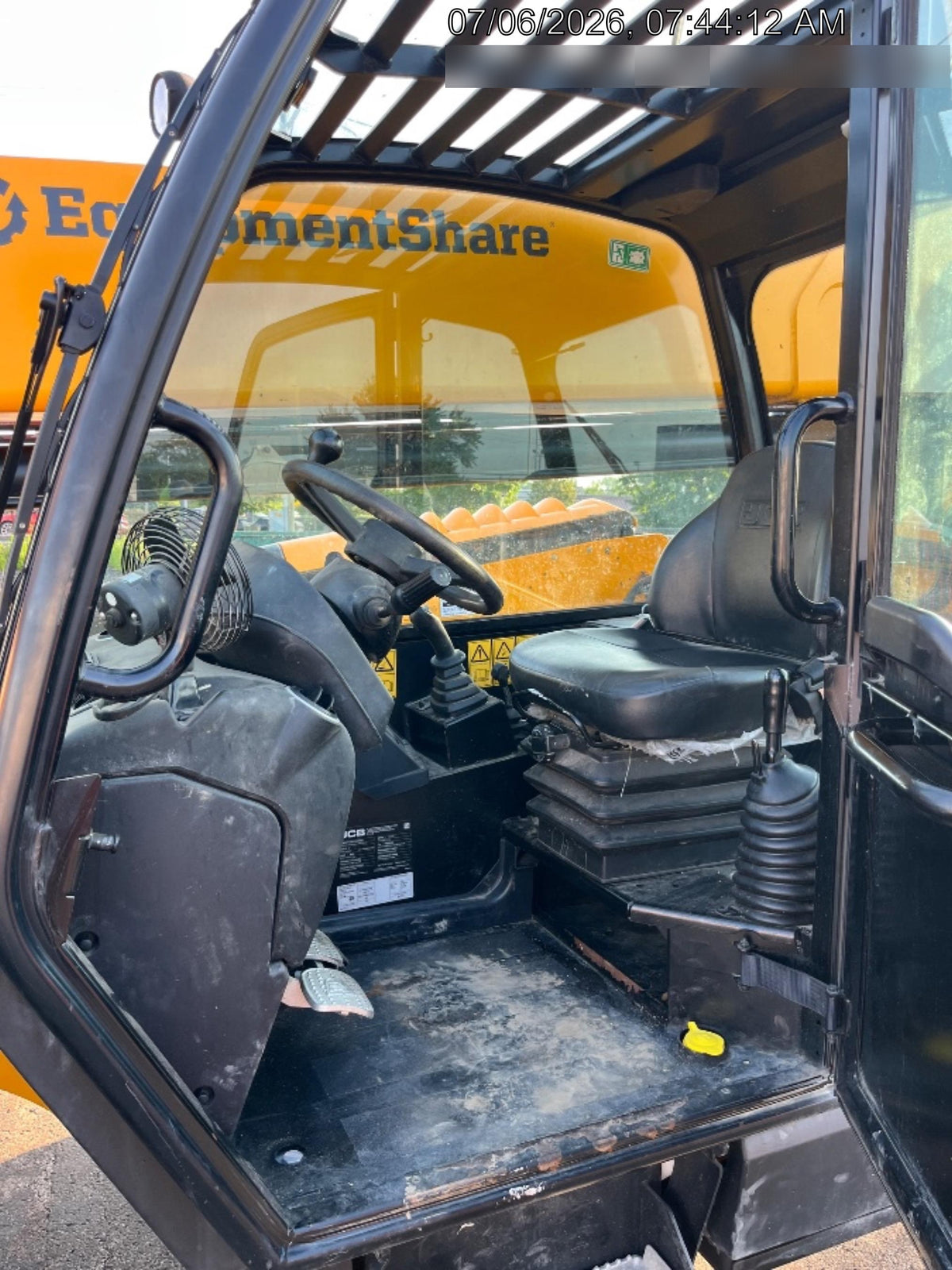 2023 JCB 509-42