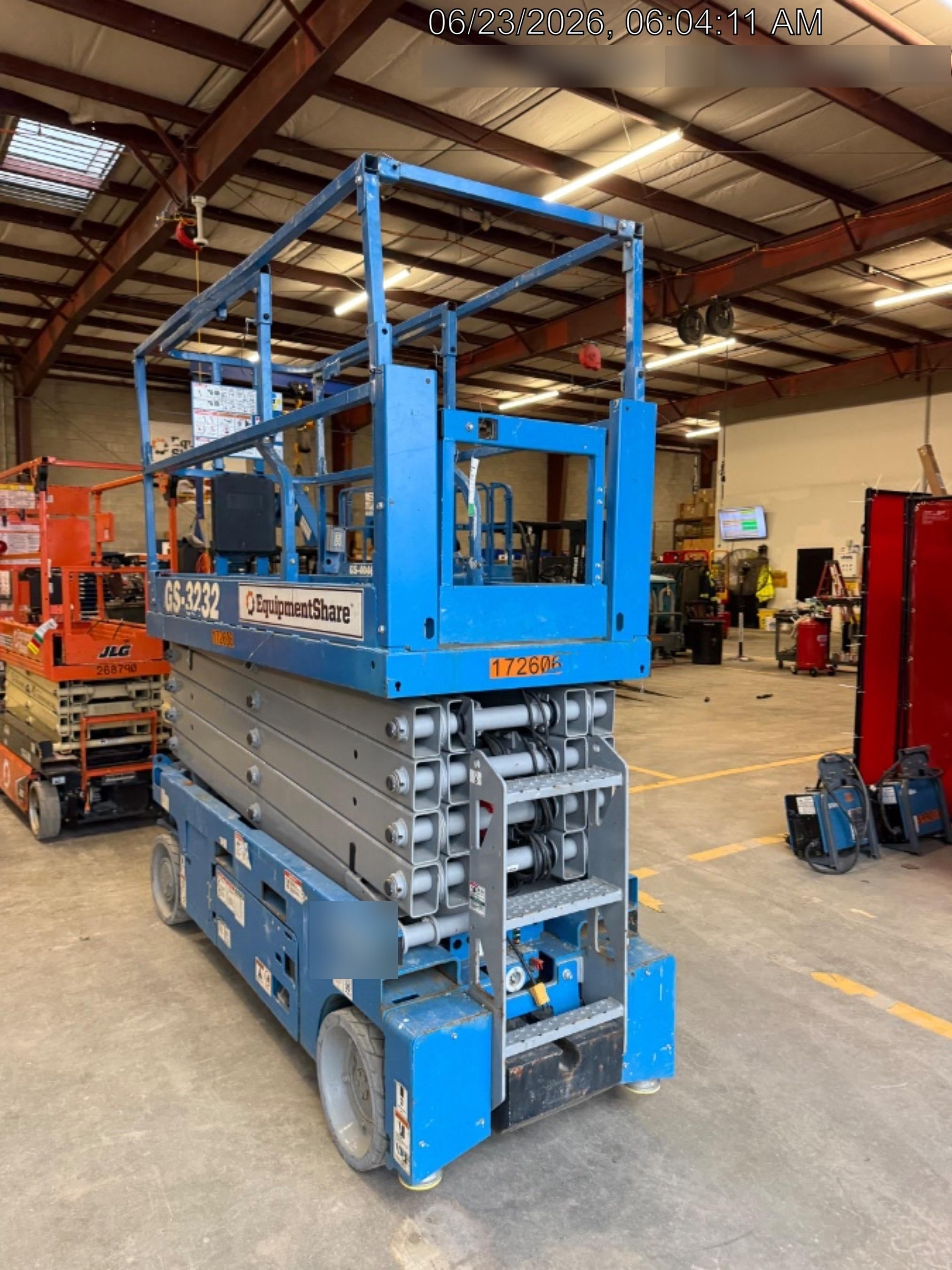 2021 GENIE GS-3232