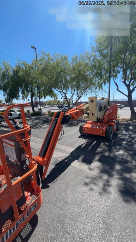2019 JLG E400AJPN