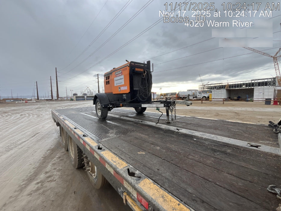 2021 Lincoln Electric Vantage 322 Vantage 322 Ready Pak 3 w/ Decals, ORANGE (includes trailer, cable rack, fender light kit) NO Telematics