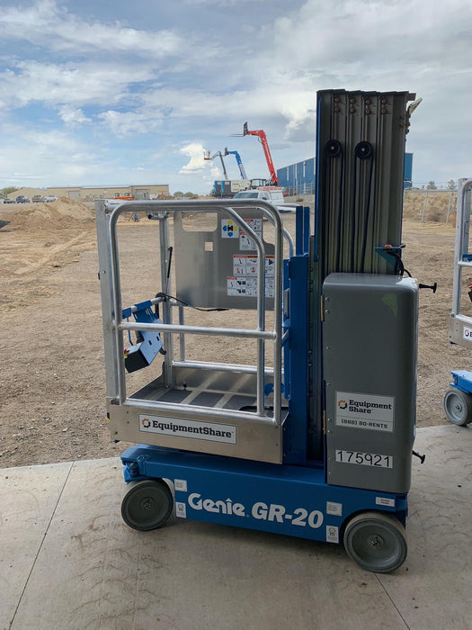 2021 GENIE GR-20