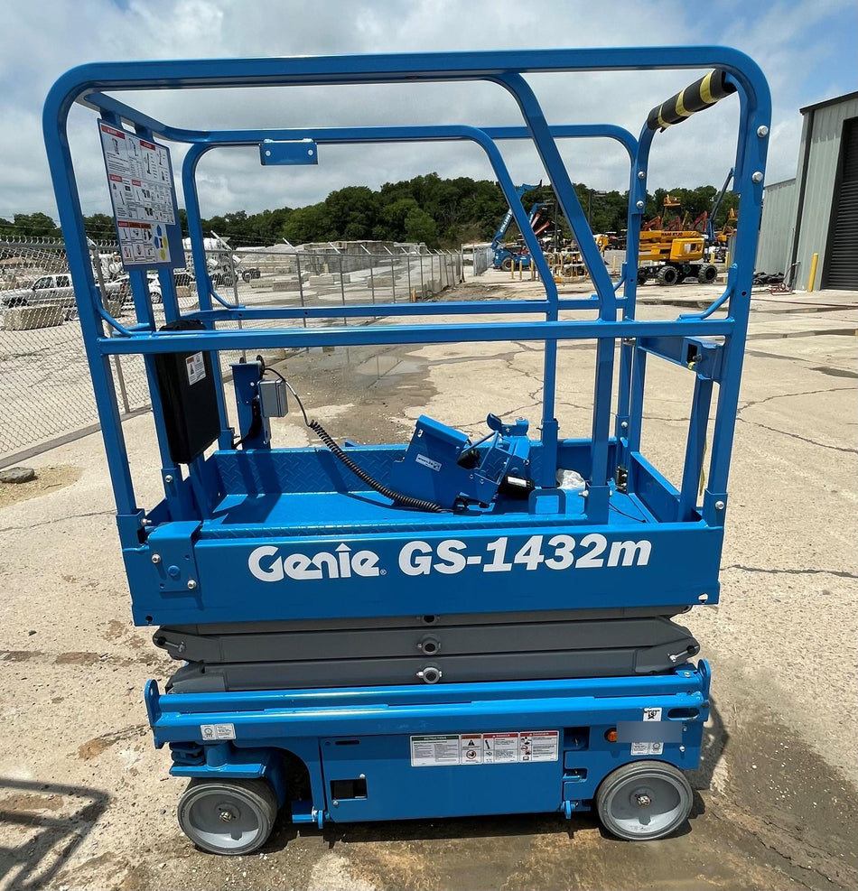 2023 GENIE GS-1432