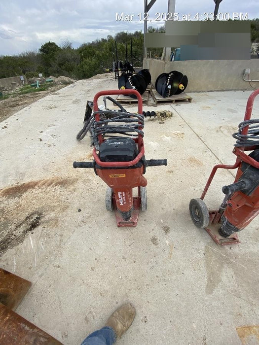 2022 HILTI TE 3000-AVR