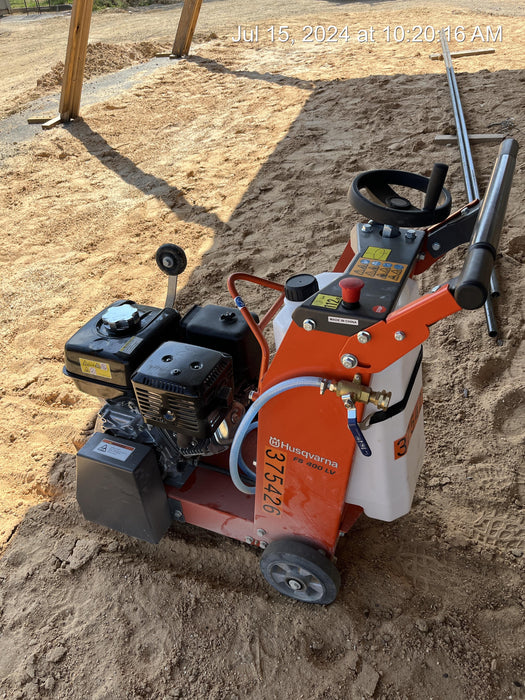 2023 HUSQVARNA FS400