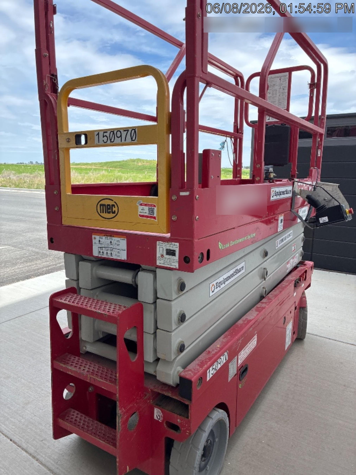 2021 MEC 2632SE