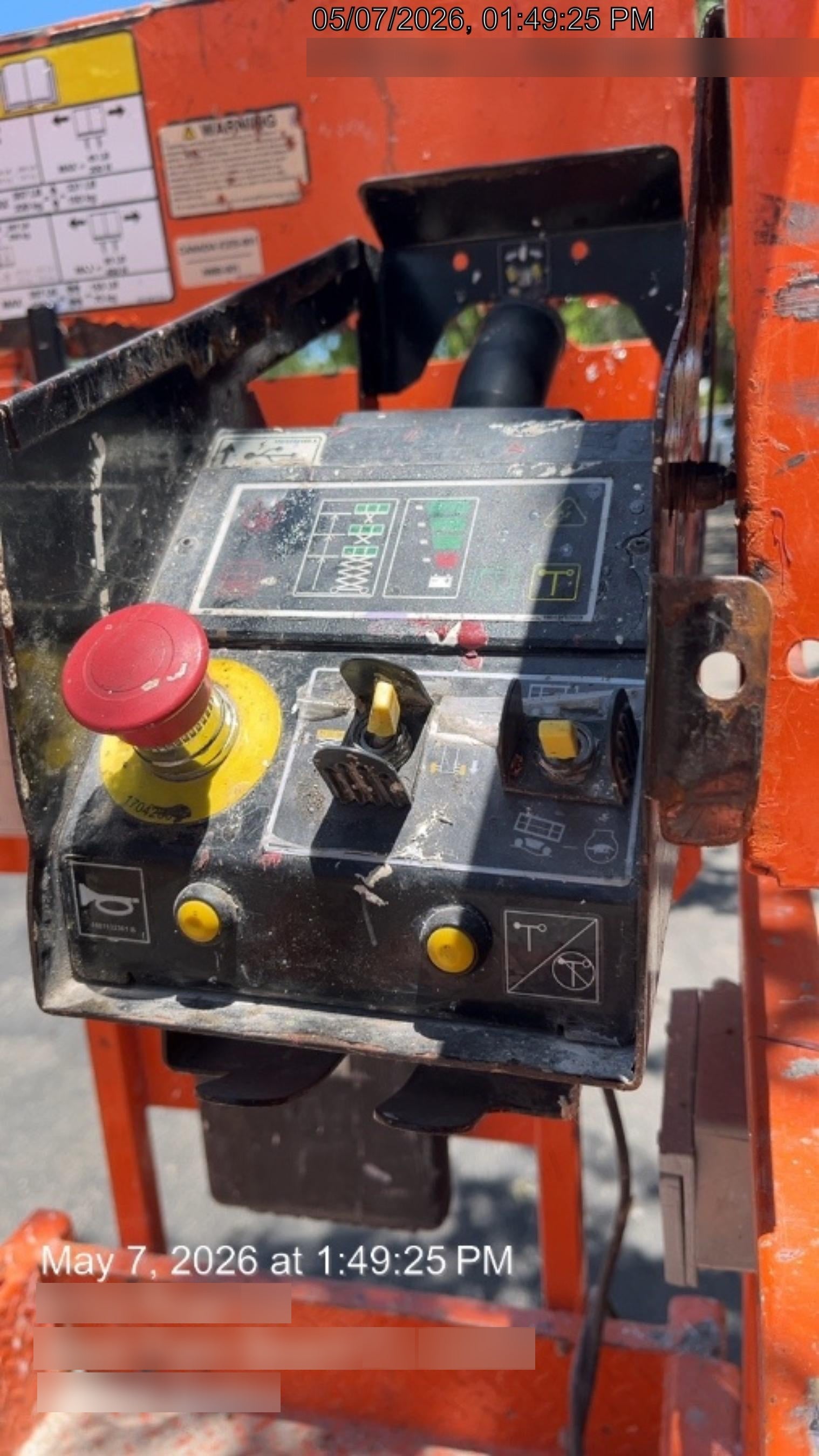 2021 JLG ES1932