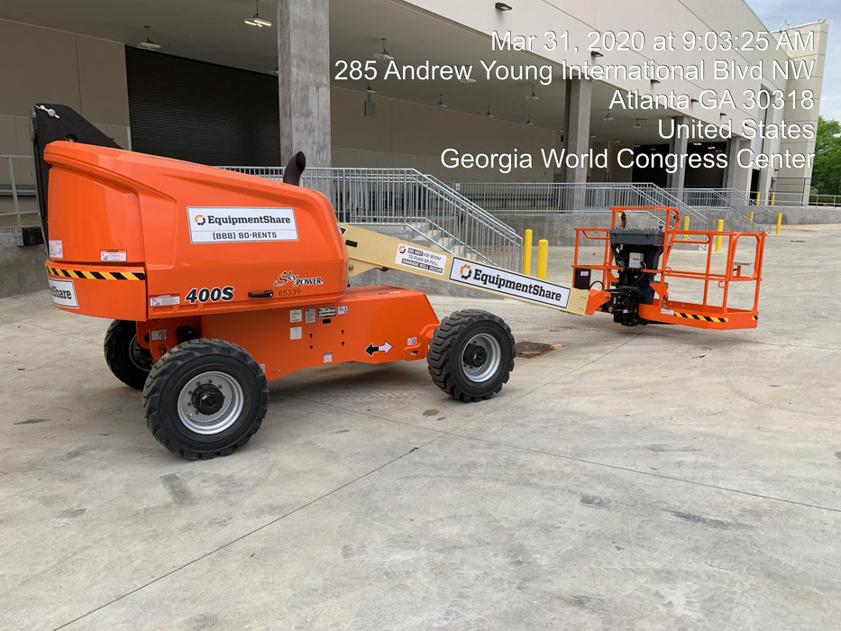 2020 JLG 400S
