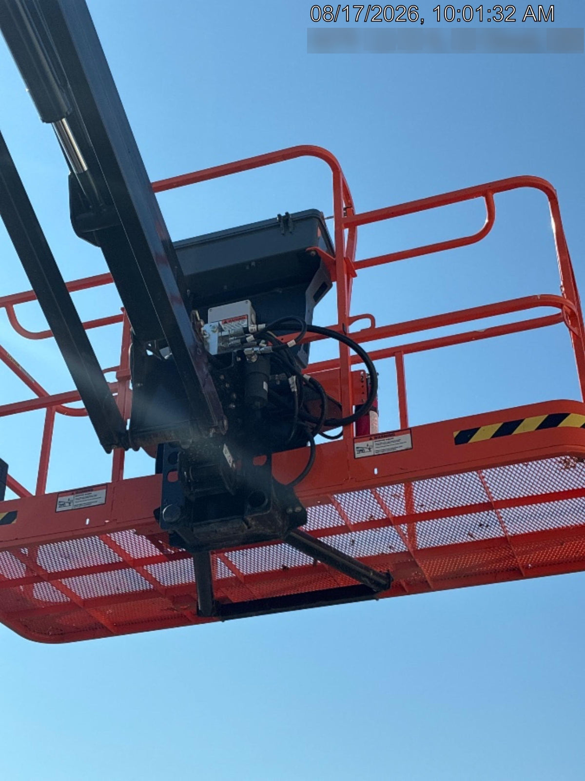 2025 JLG 660SJ