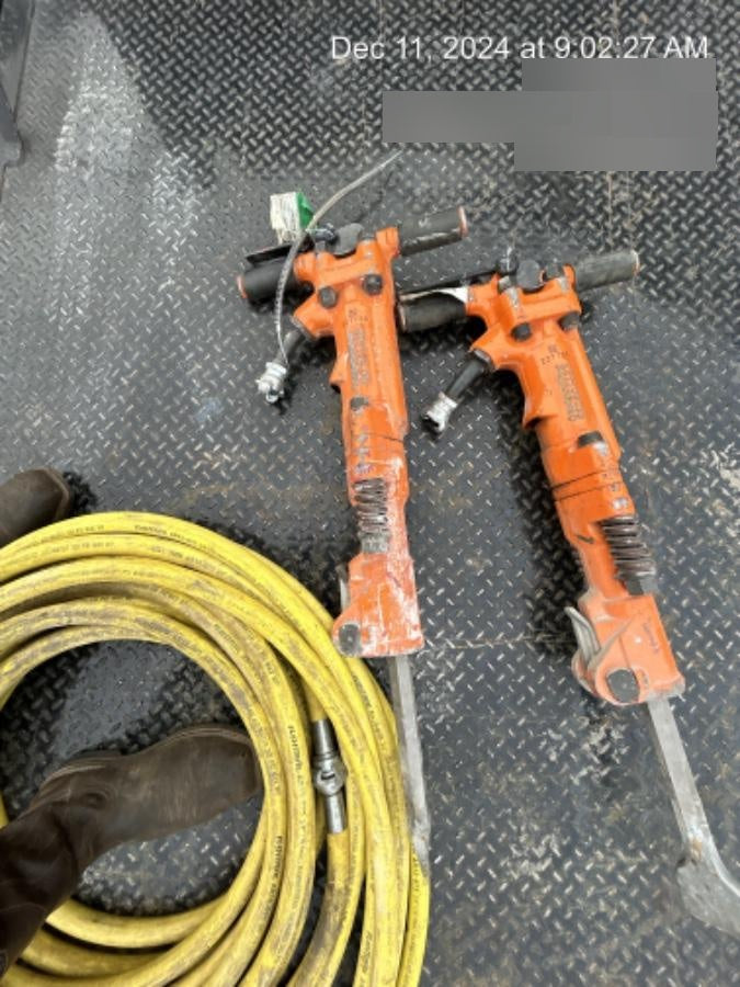 2022 MICHIGAN PNEUMATIC ES-TPB60-118-TRACKER
