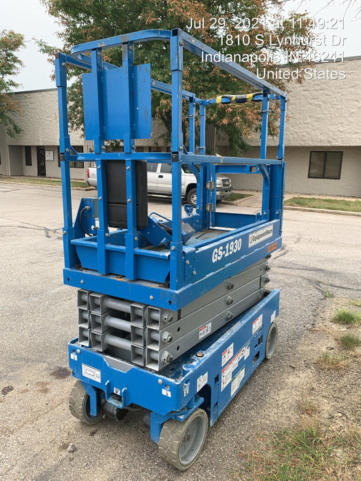 2020 Genie GS-1930 Solid Non Marking Tires, Beacon, Folding rails with half height swing gate