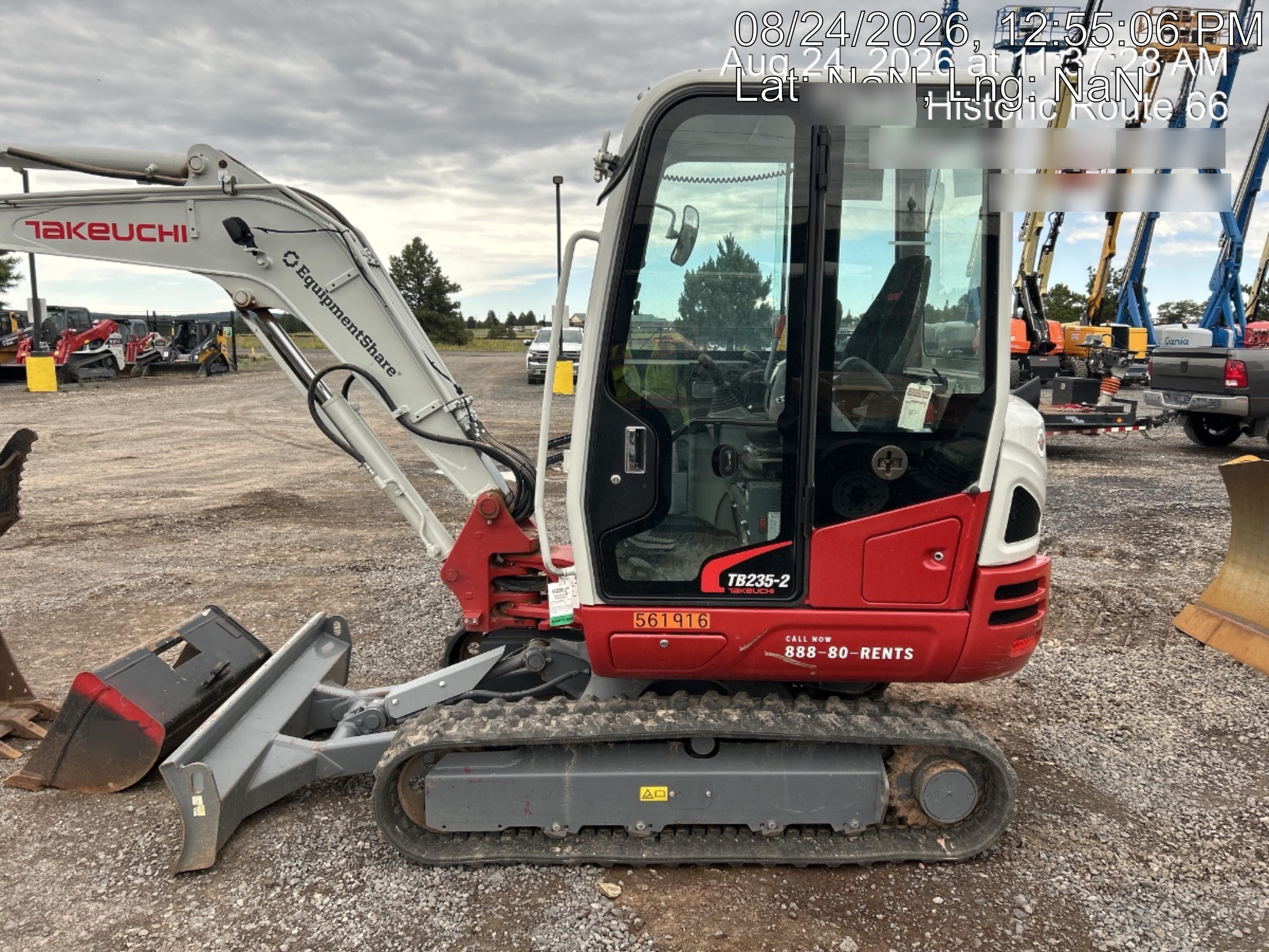 2025 TAKEUCHI TB235-2CR