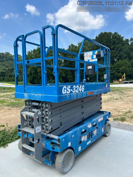 2022 GENIE GS-3246