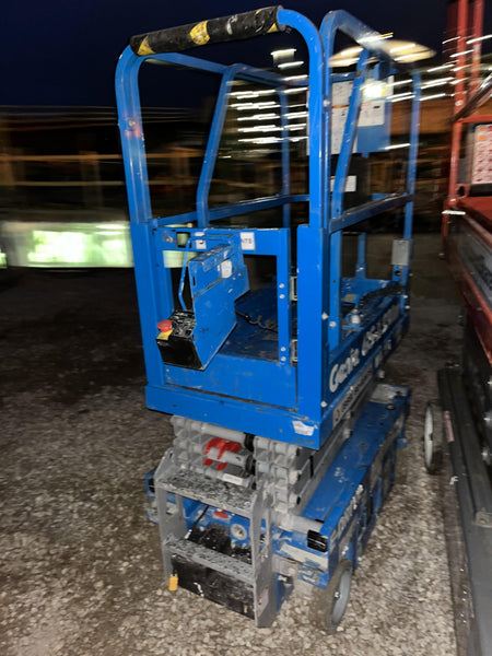 2021 GENIE GS-1330m
