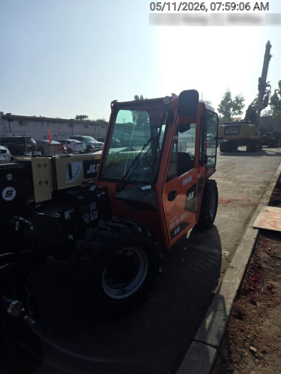 2025 JLG 519
