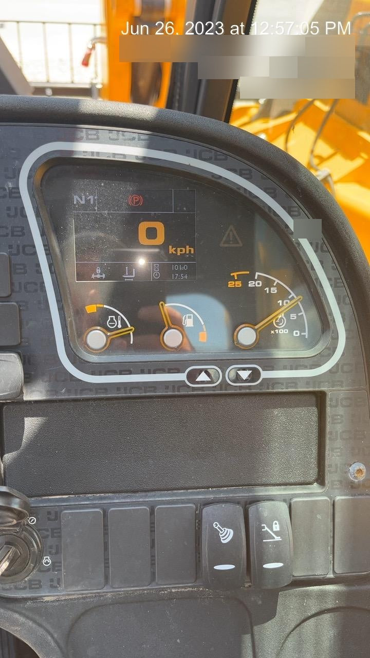 2023 JCB 510-56