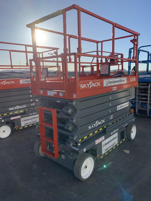 2022 SKYJACK SJ4740