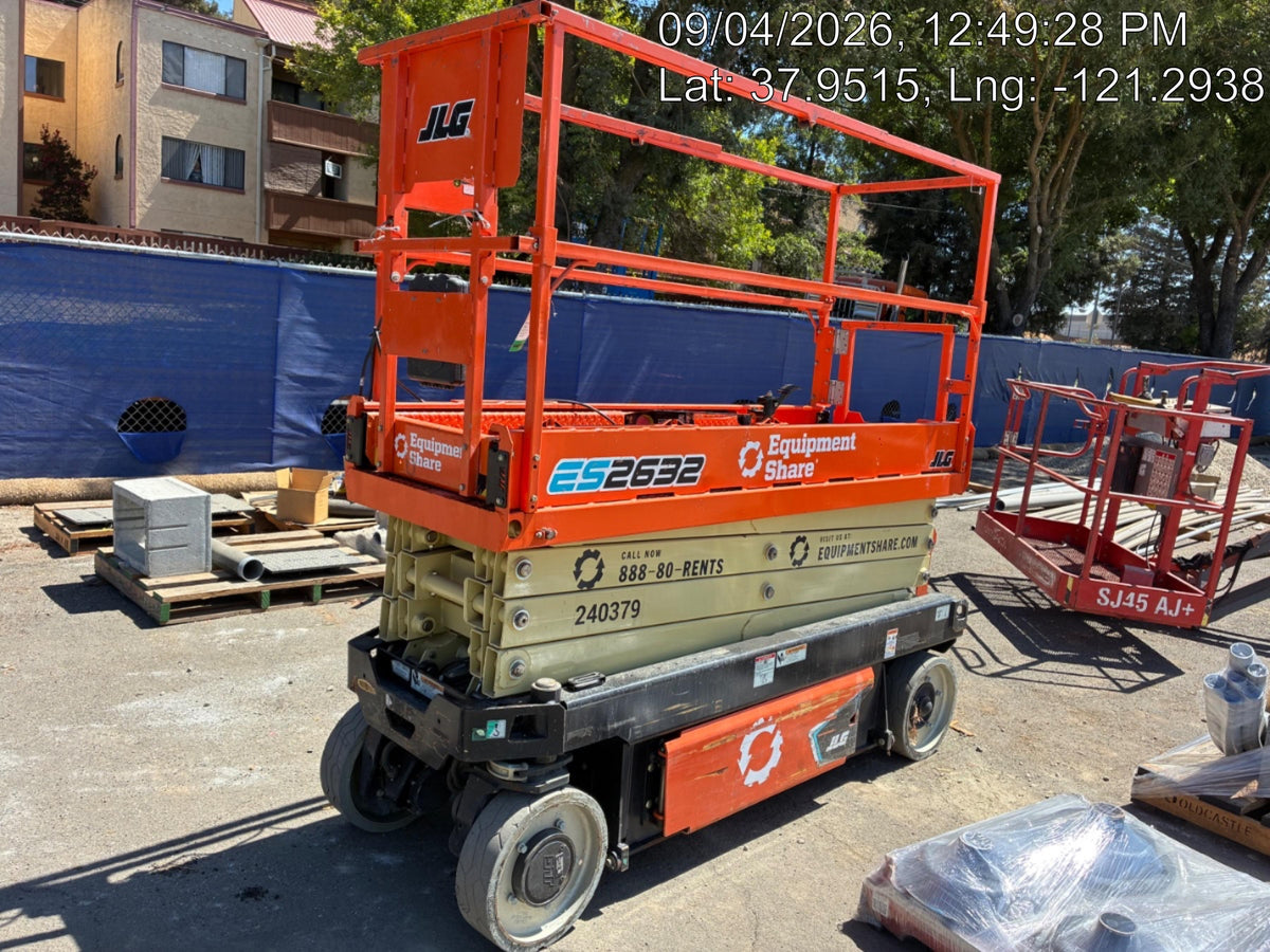 2022 JLG ES2632