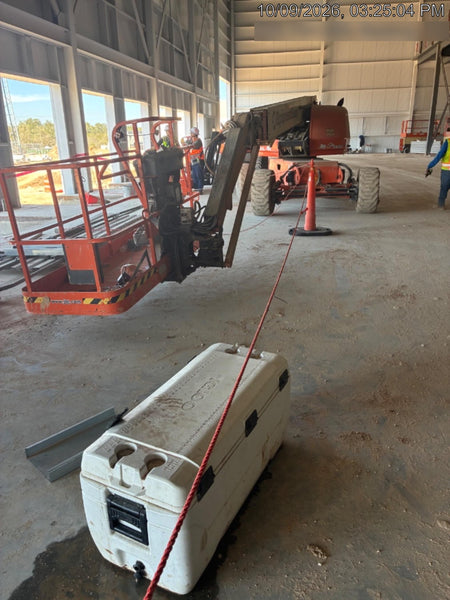 2022 JLG 660SJ