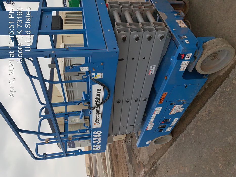 2020 Genie GS-3246 Standard, Folding full height swing gate