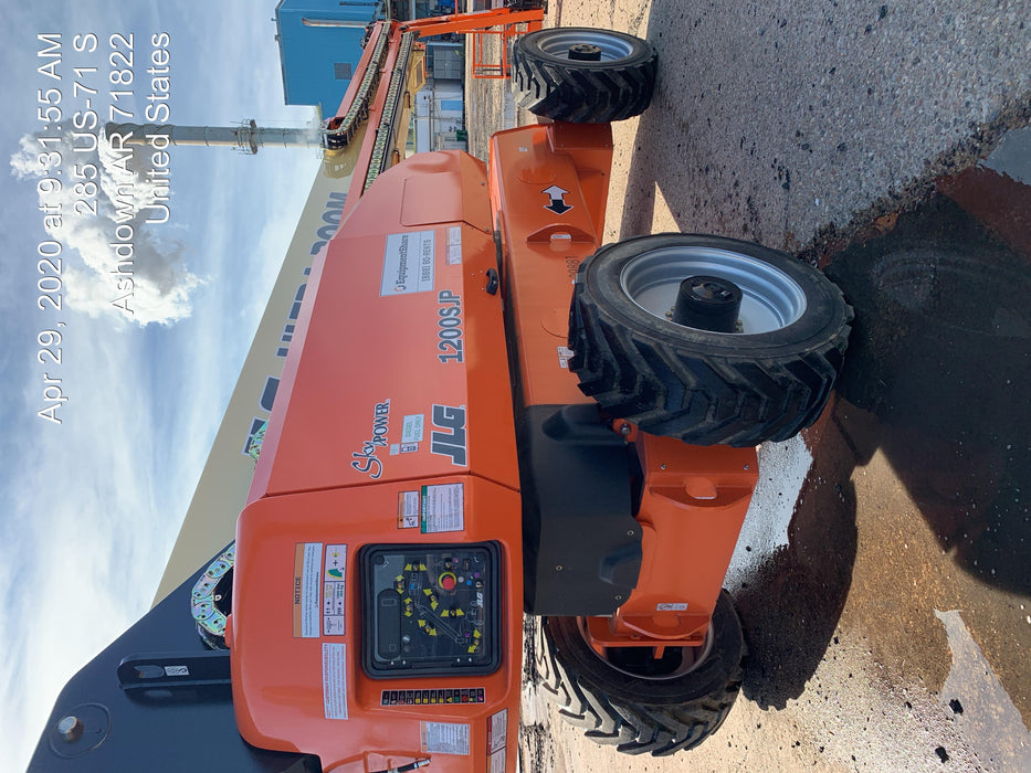 2019 JLG 1200SJP