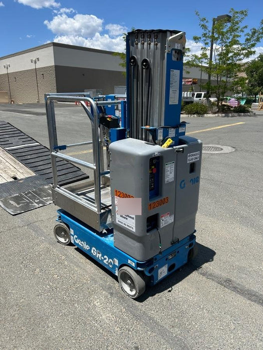 2020 GENIE GR-20