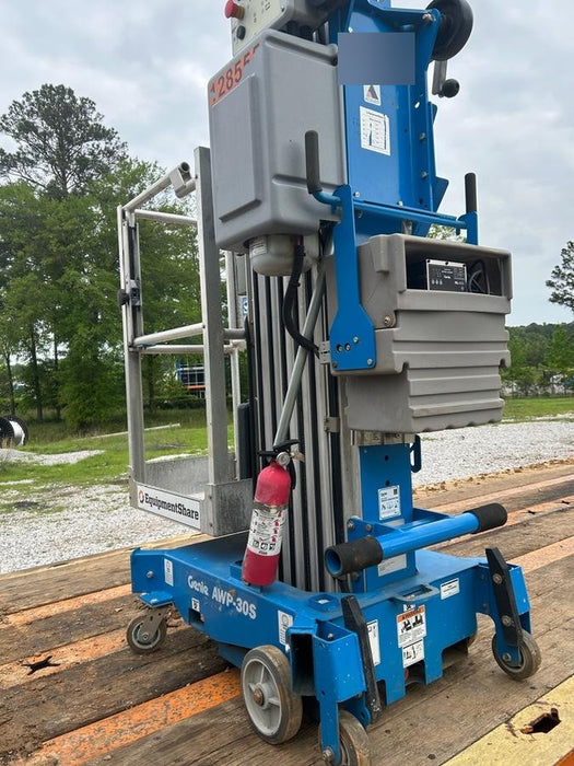 2021 GENIE AWP-30S DC