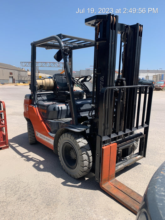 2022 TOYOTA 50-8FGU25