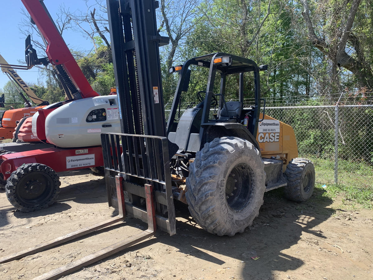 2018 CASE 588H