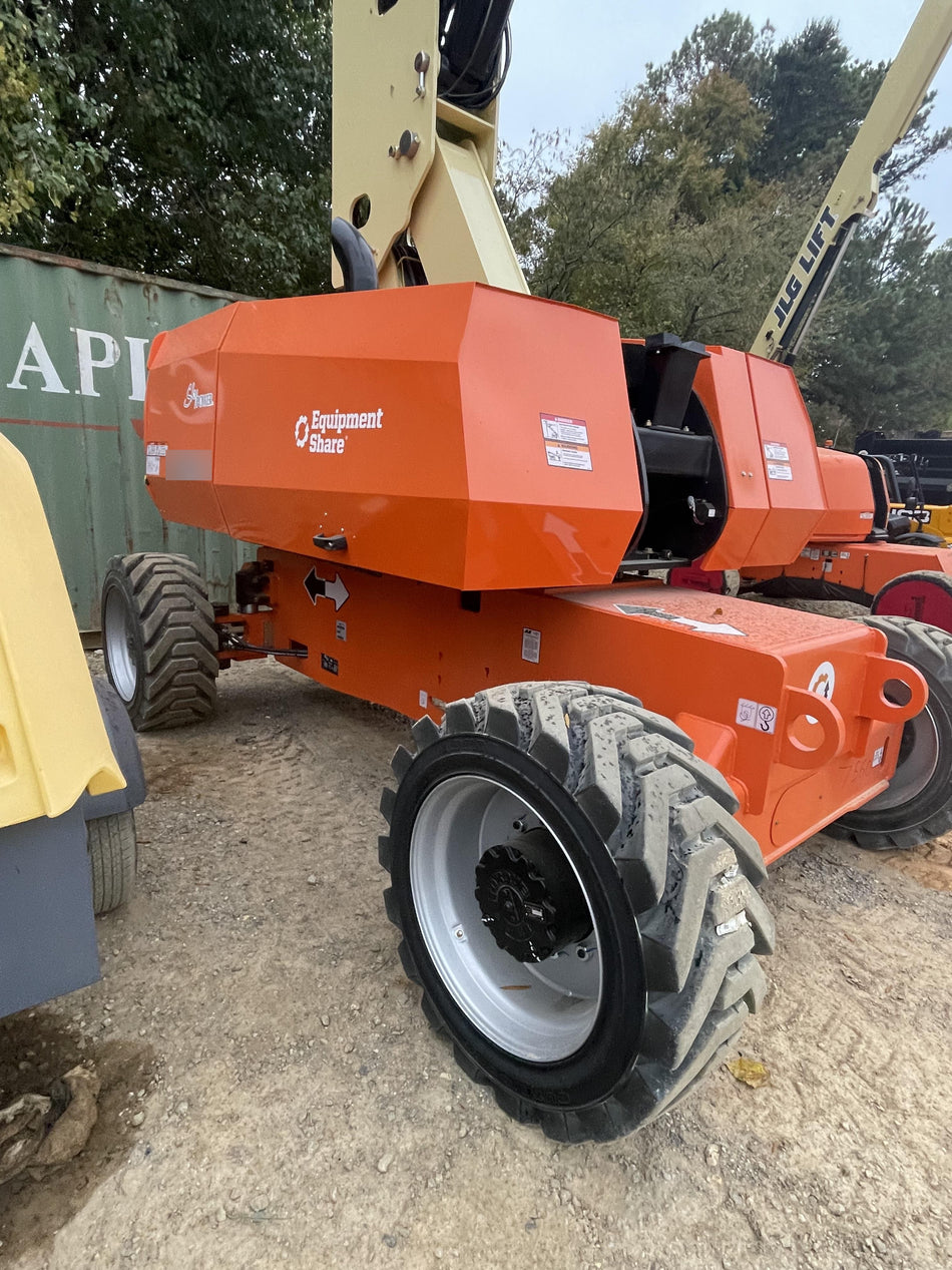 2022 JLG 860SJ