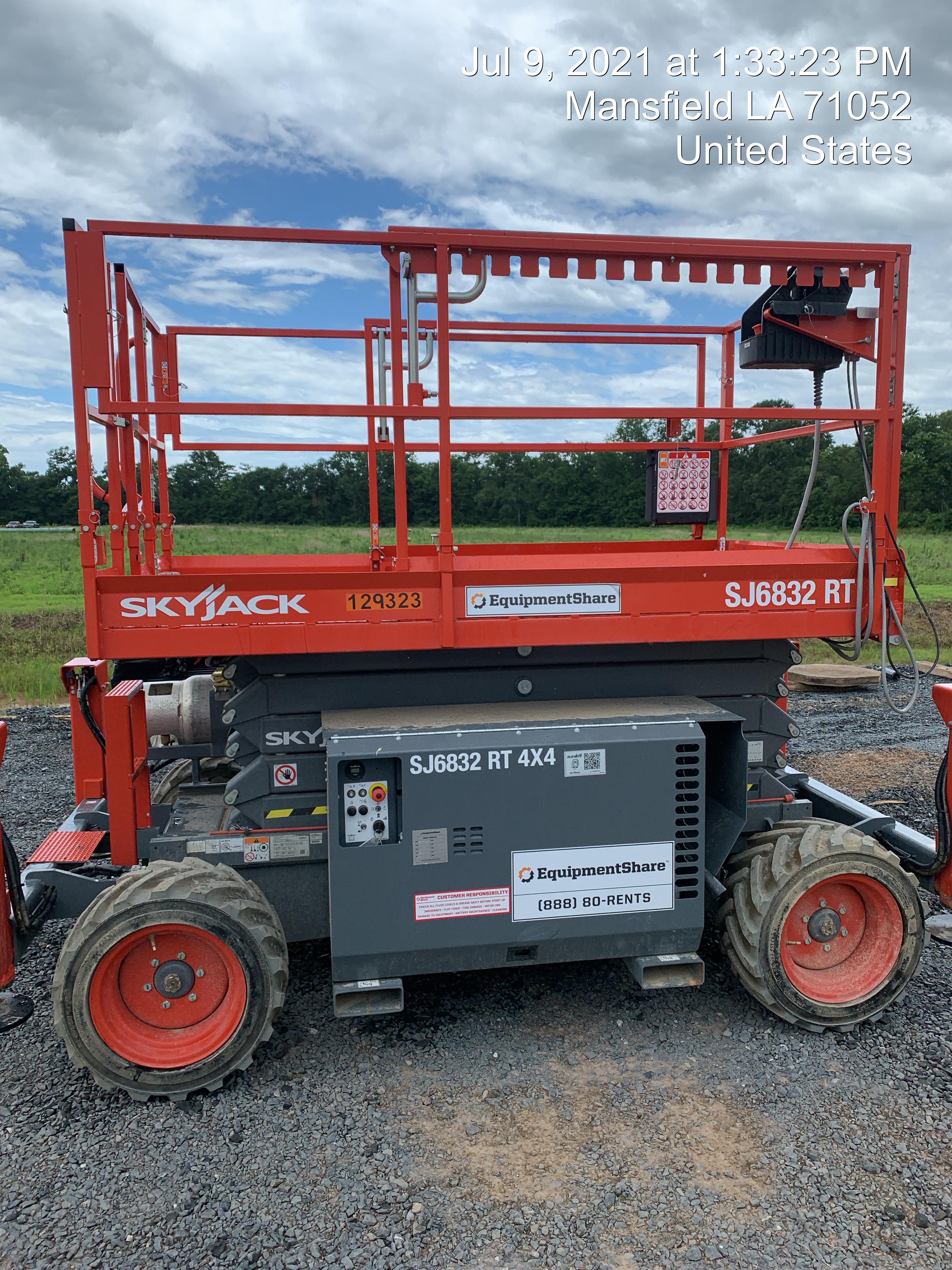 2021 SKYJACK SJ6832 RT