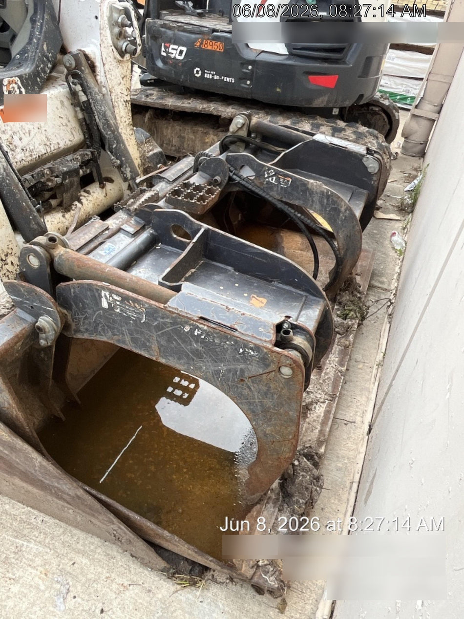 2020 PALADIN 76" Scrap Grapple Bucket - Paladin